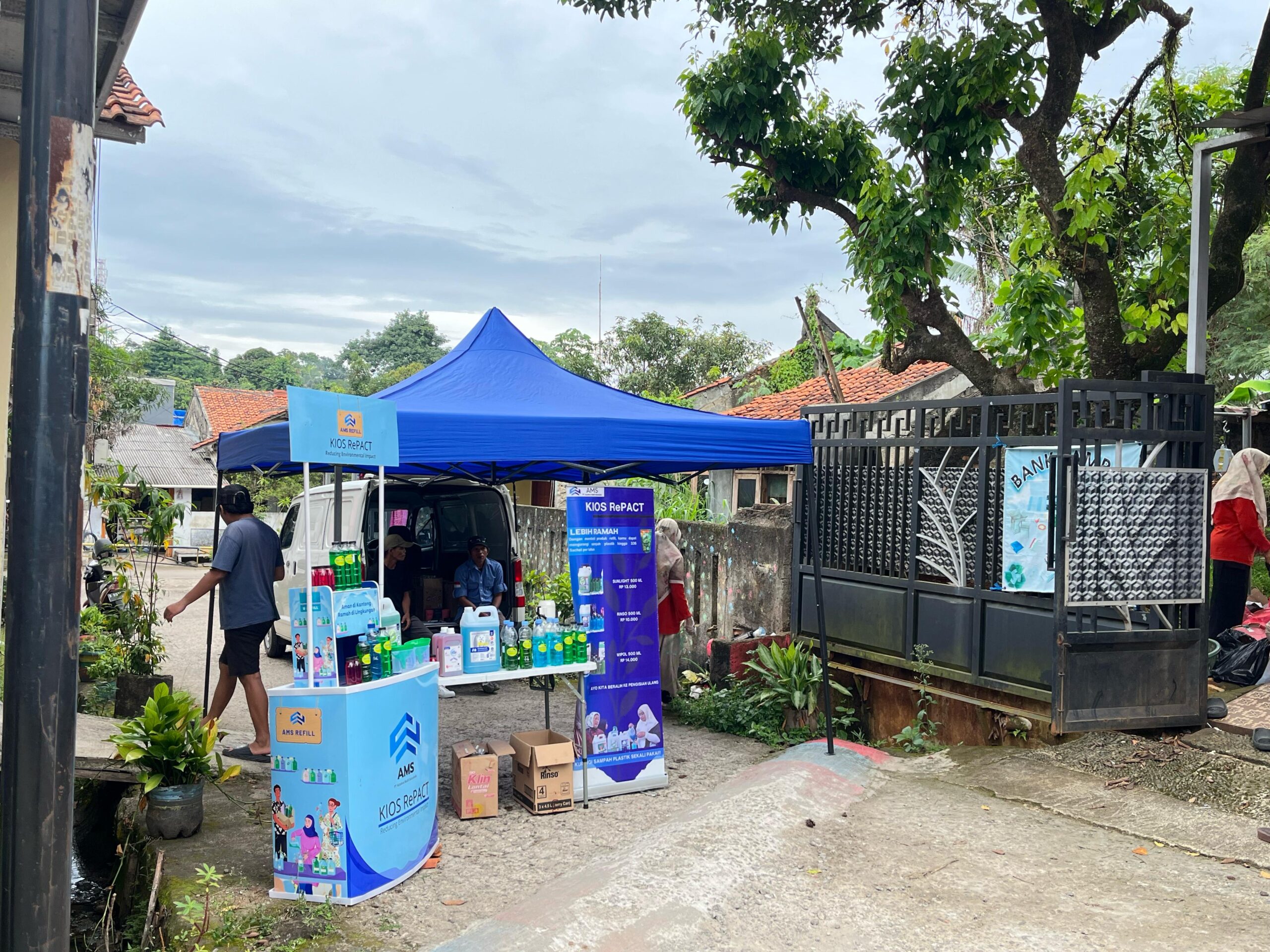 Refill Station di Bank Sampah 