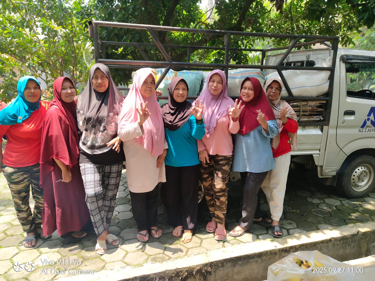 Pengangkutan Sampah terpilah di bank sampah