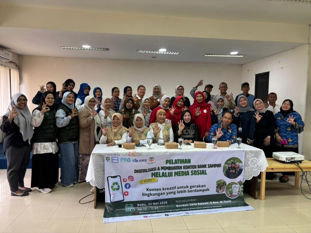 Pelatihan Digitalisasi & Pembuatan Konten Bank Sampah melalui Media Sosial Tingkatkan Kreativitas Kader Bank Sampah Jakarta Selatan